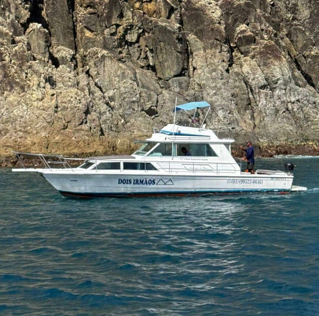 Lancha Dois Irmãos em Fernando de Noronha