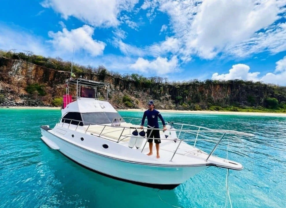 Lancha Trovão em Fernando de Noronha – foto 4