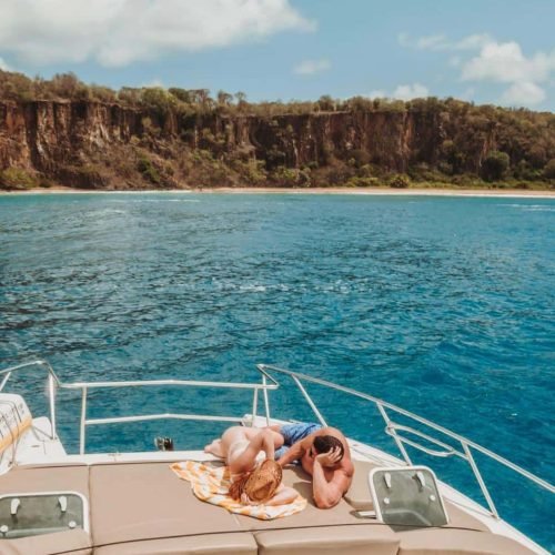 lancha-intrometida-noronha-1