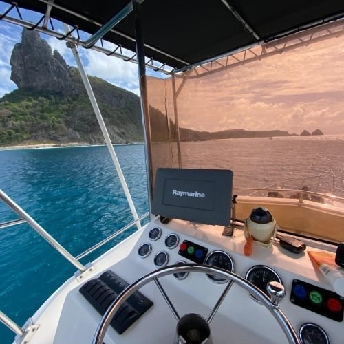 lancha-trovao-noronha-7